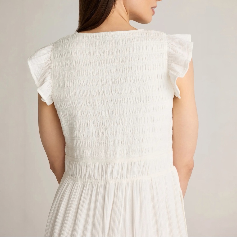 Quince Organic Textured Cotton Smocked V-Neck Midi Dress White Large - Picture 4 of 14